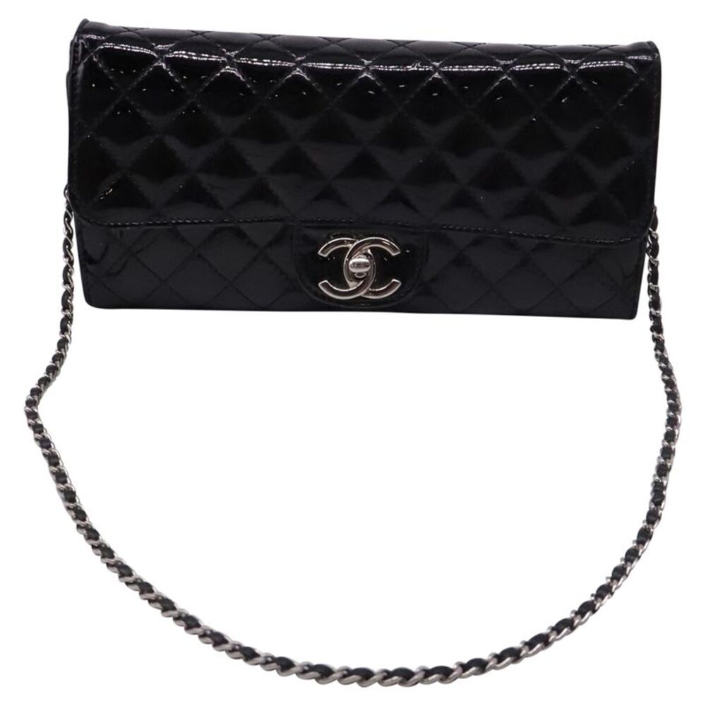 Chanel CC Quilted Pattern Wallet On Chain in Black Patent Leather